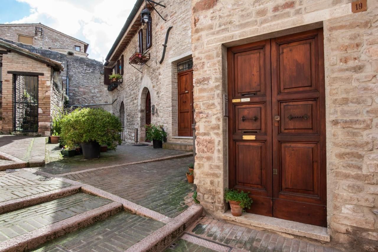 Casa Clara Appartamenti Assisi Exterior photo